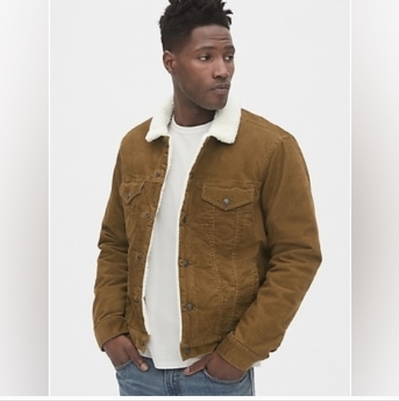 Vintage GAP Men's Icon Y2K Tan Corduroy Jacket with Sherpa Lining L Oversized